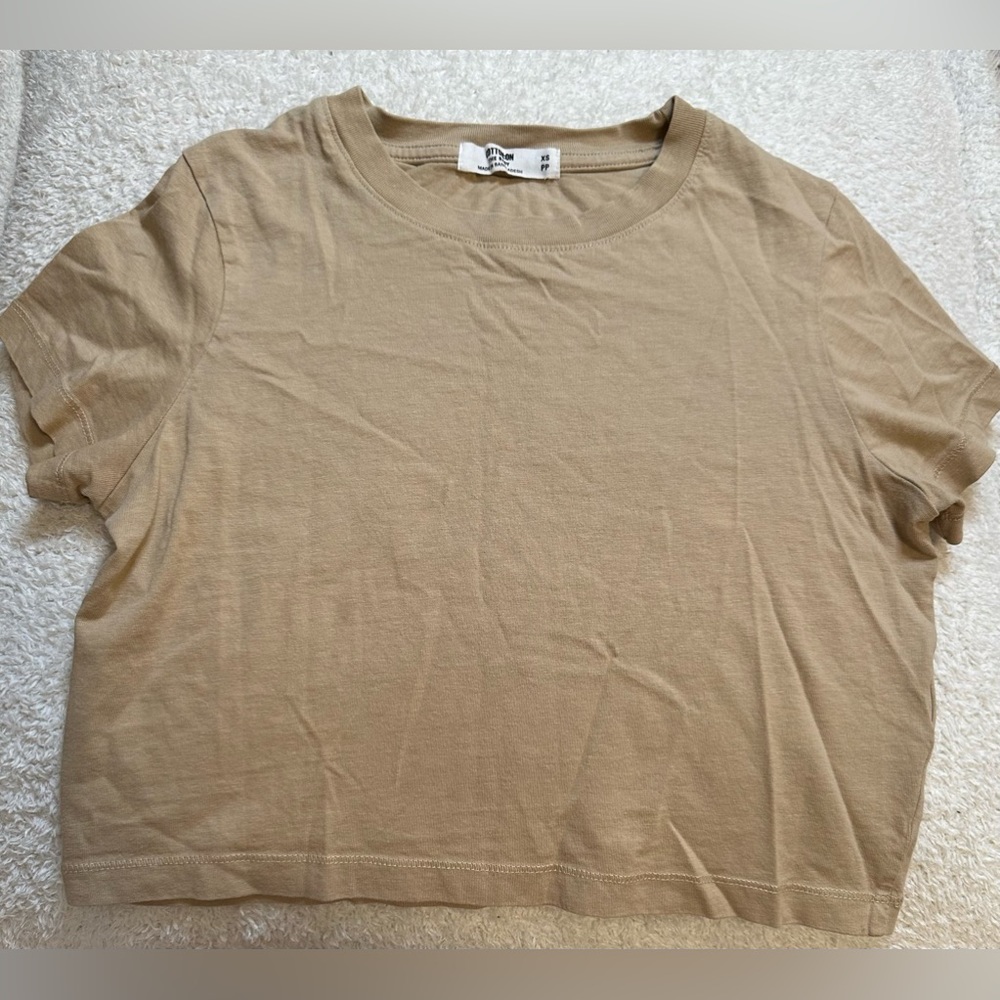Cotton On Tan Cropped Baby T Style Top.